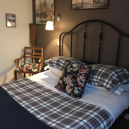 Hotel Les Remp'Arts Guérande Exteriör bild